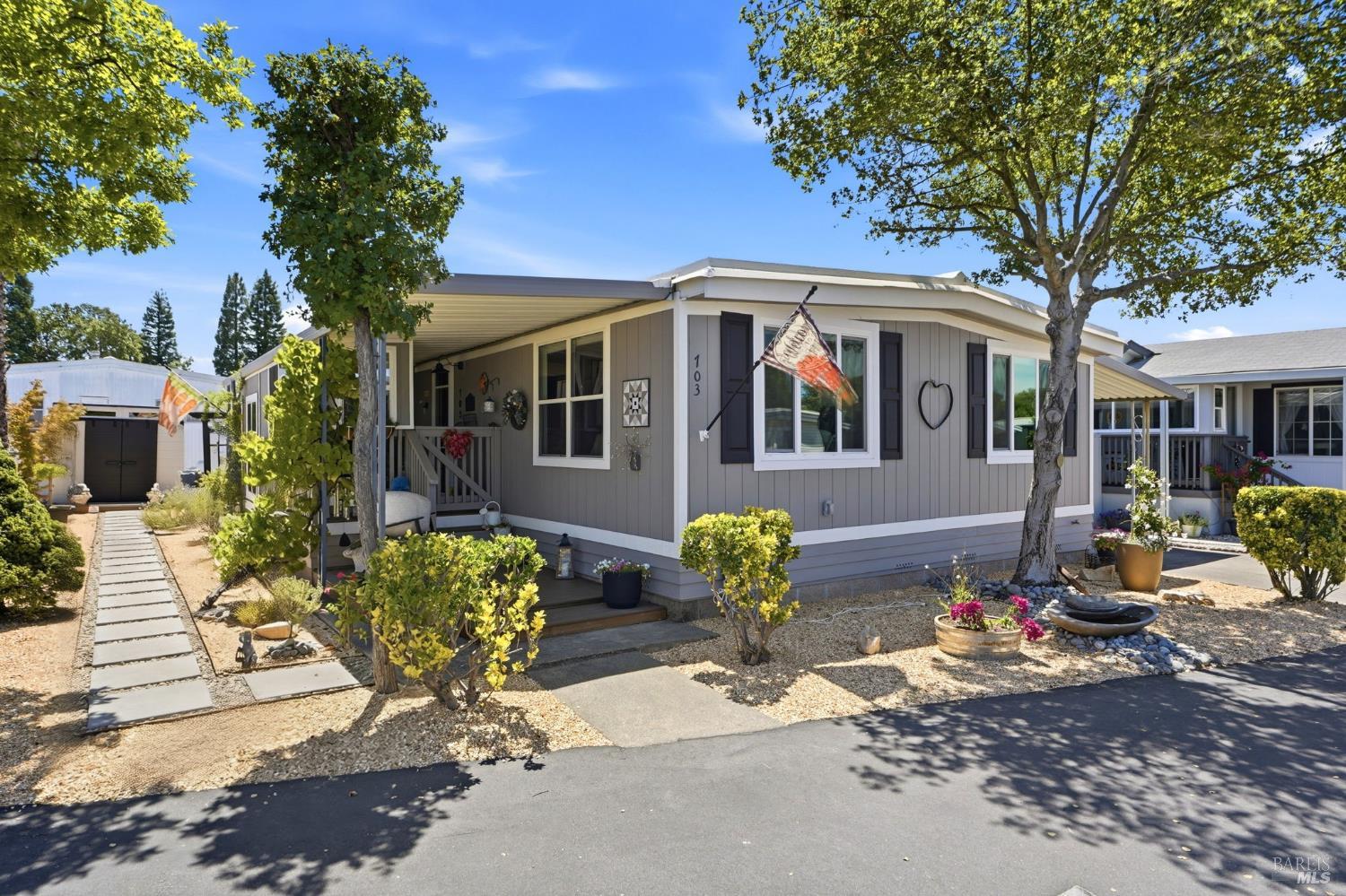 703 Sequoia Street Windsor CA 95492