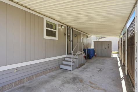 703 Sequoia Street Windsor CA 95492
