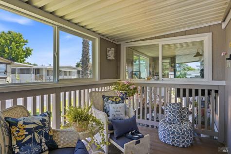 703 Sequoia Street Windsor CA 95492