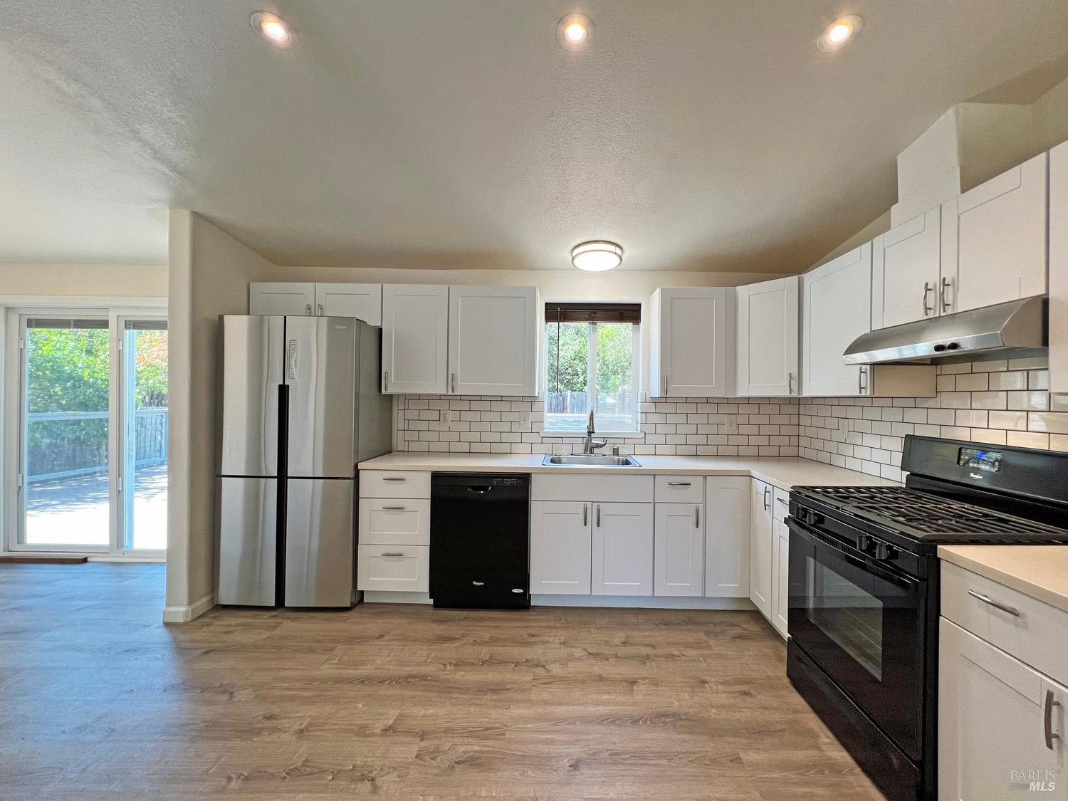 565 Milani Drive Ukiah CA 95482