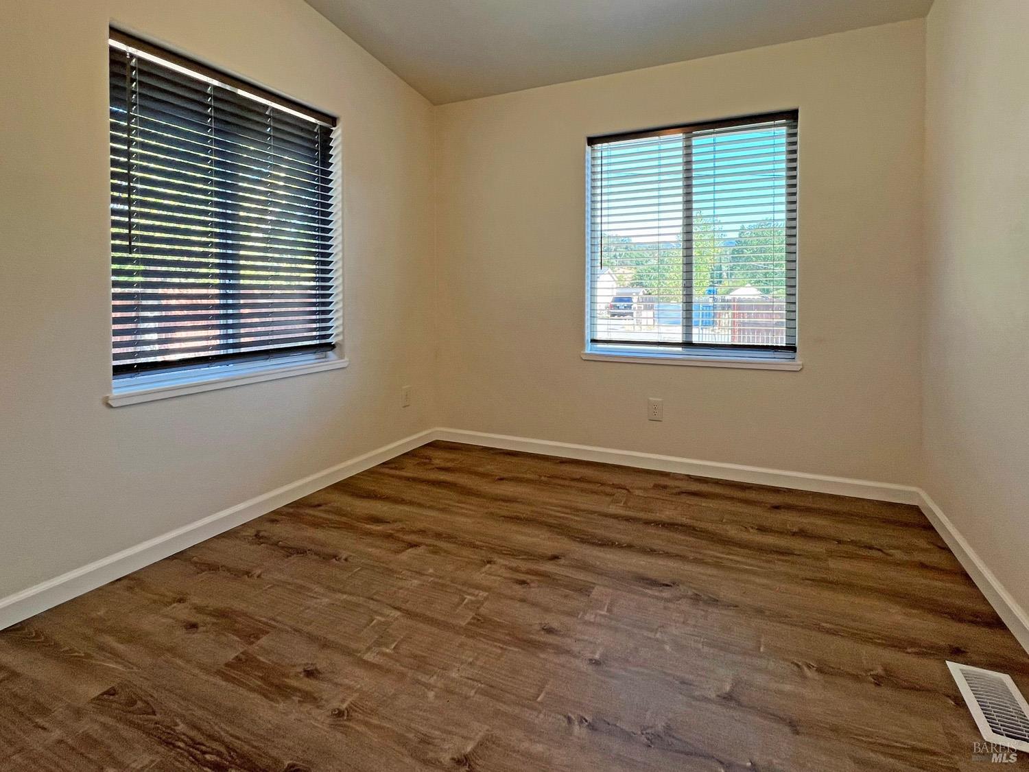 565 Milani Drive Ukiah CA 95482