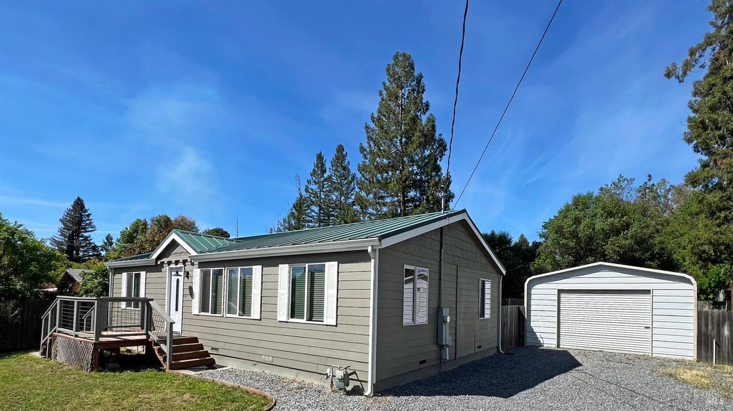 565 Milani Drive Ukiah CA 95482