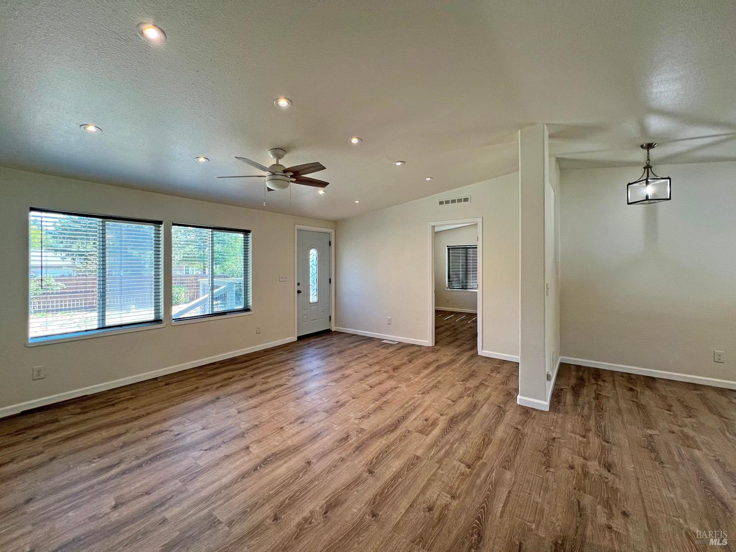 565 Milani Drive Ukiah CA 95482