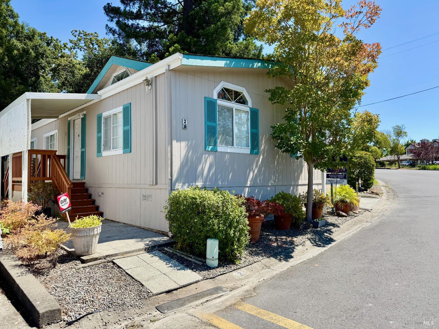 2 Bluejay Drive Santa Rosa CA 95409