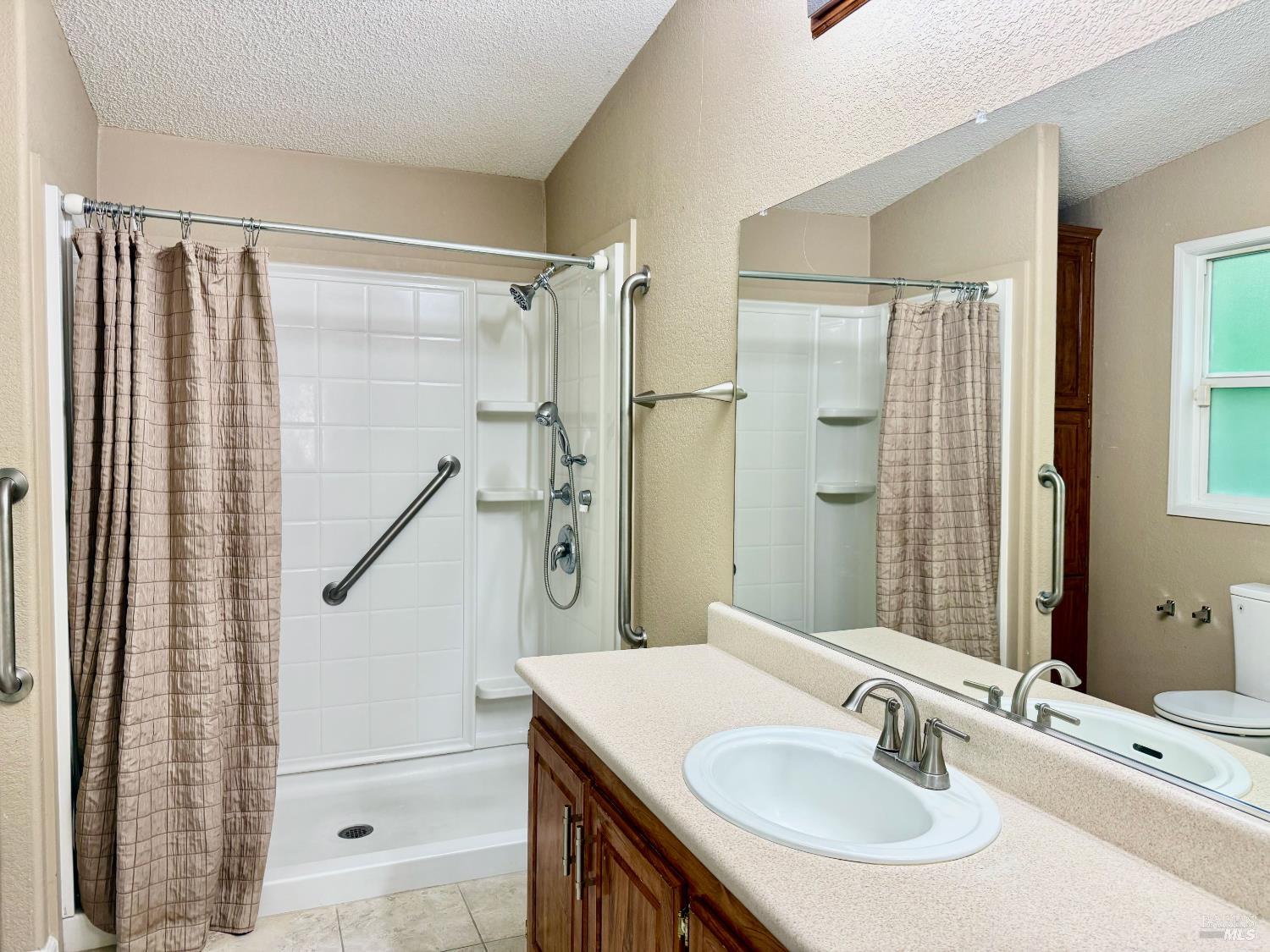 2 Bluejay Drive Santa Rosa CA 95409