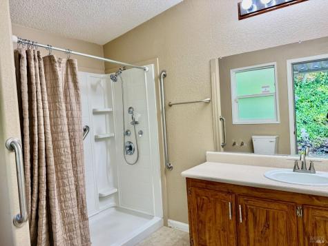 2 Bluejay Drive Santa Rosa CA 95409