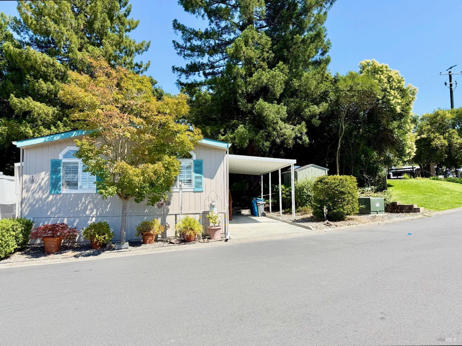 2 Bluejay Drive Santa Rosa CA 95409