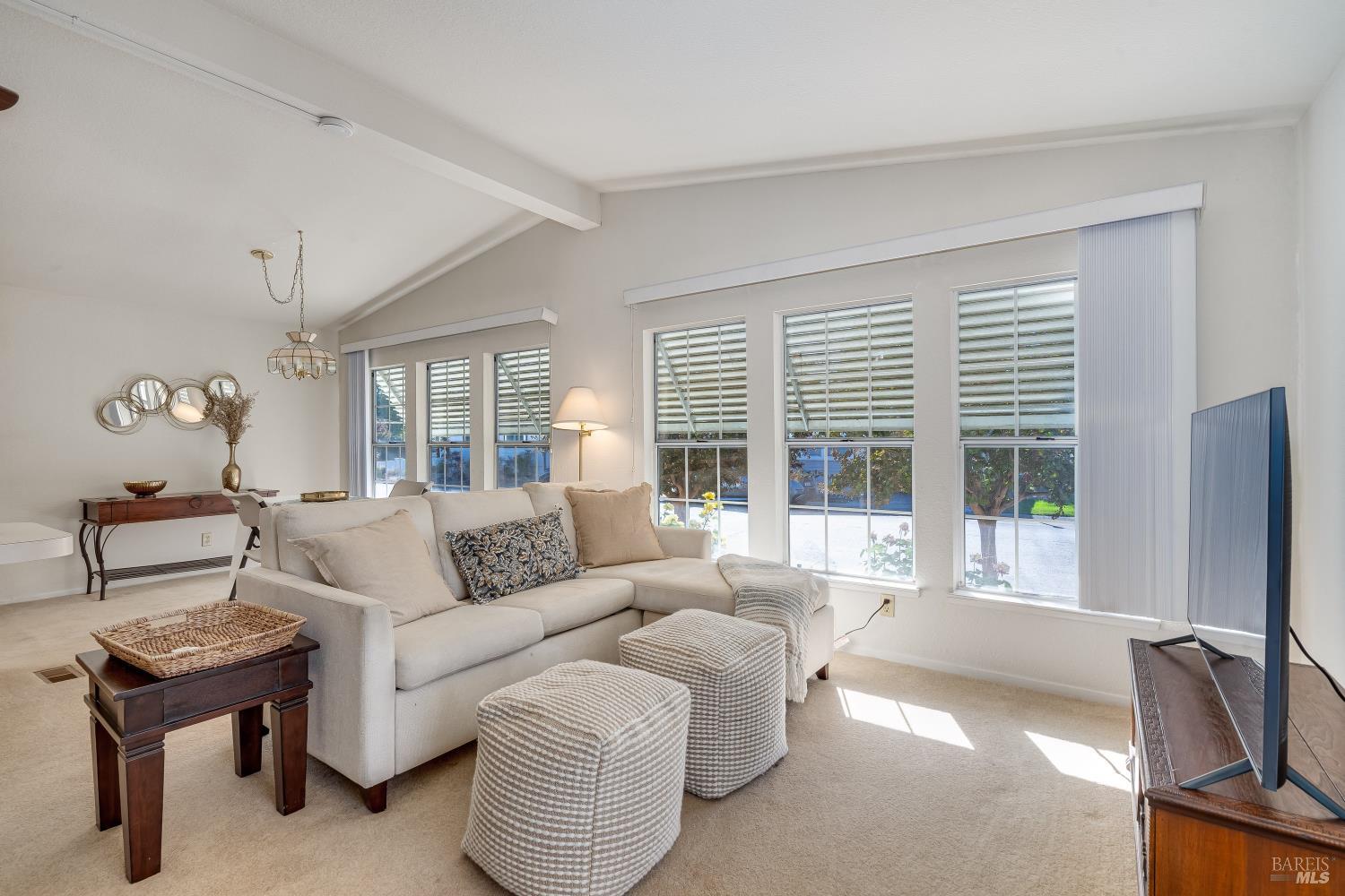213 Daisy Drive Napa CA 94558