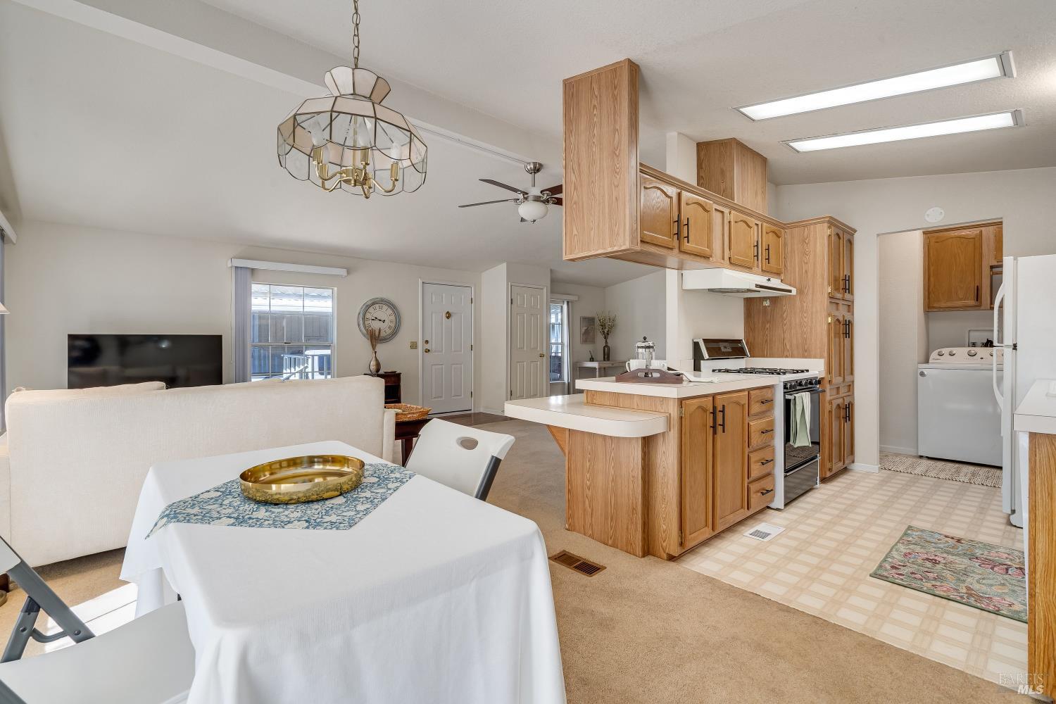 213 Daisy Drive Napa CA 94558