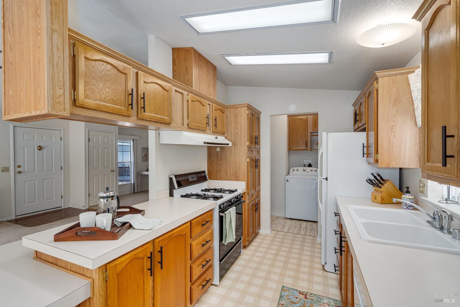 213 Daisy Drive Napa CA 94558