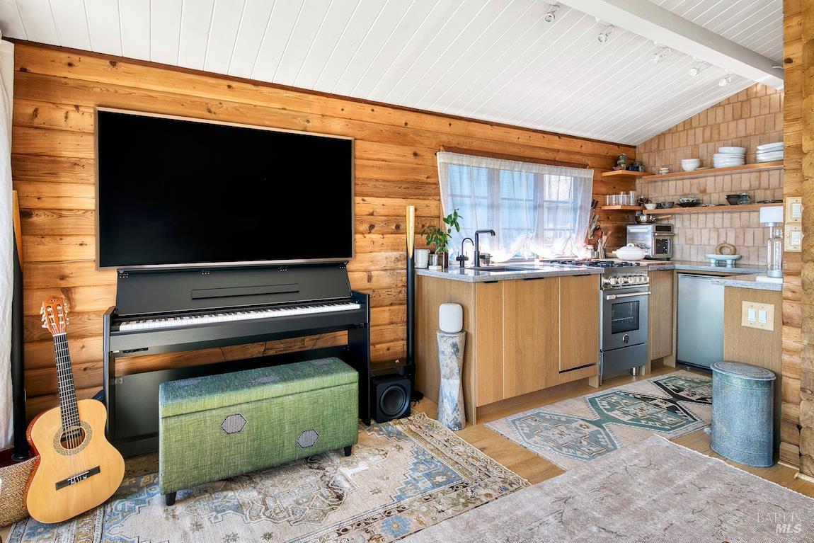 46 Issaquah Dock Sausalito CA 94965