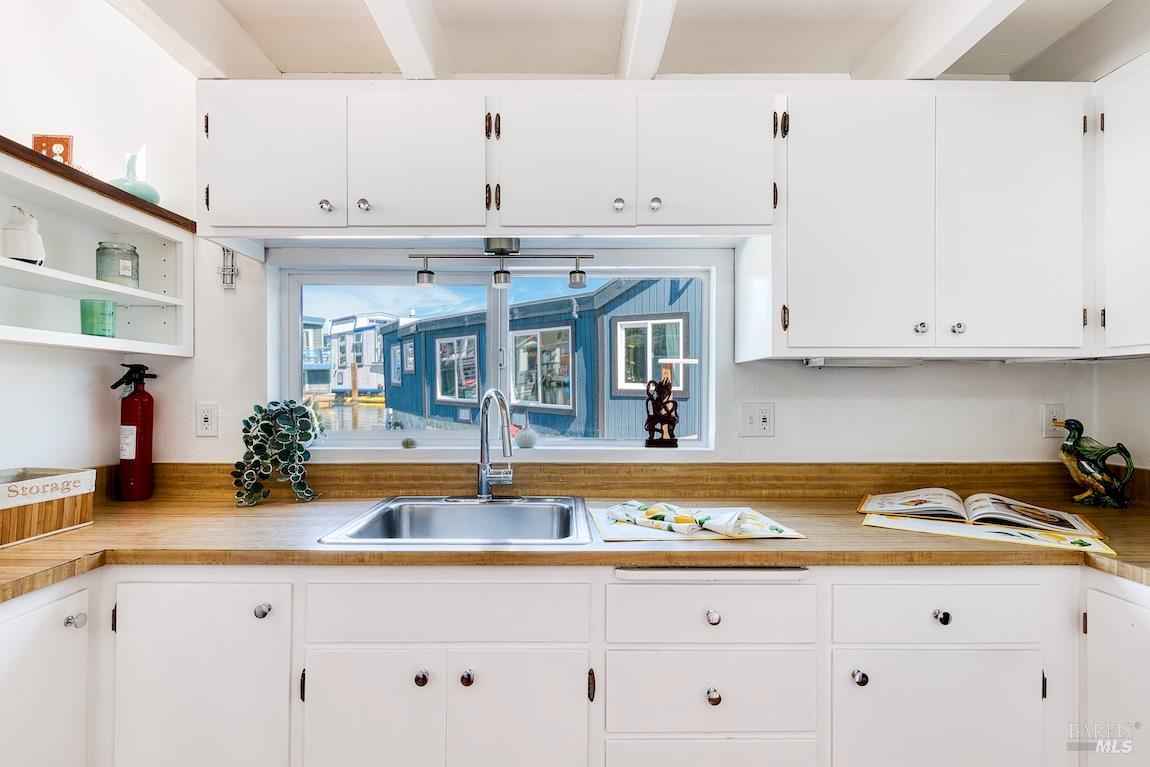 31 S 40 Dock Sausalito CA 94965