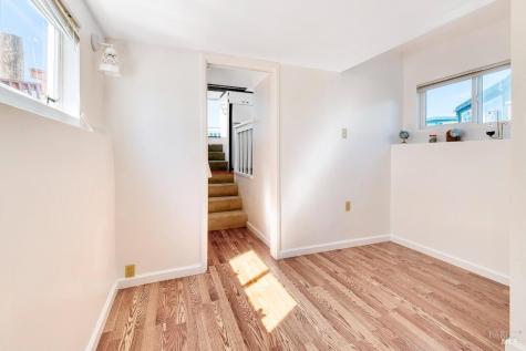 31 S 40 Dock Sausalito CA 94965