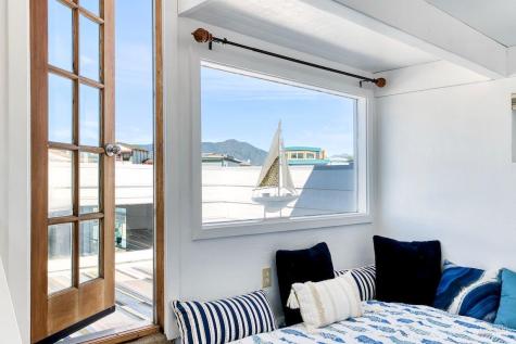 31 S 40 Dock Sausalito CA 94965