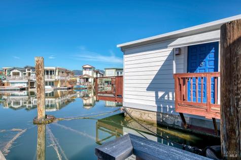 31 S 40 Dock Sausalito CA 94965