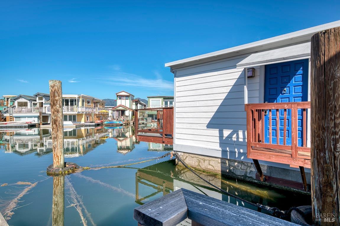 31 S 40 Dock Sausalito CA 94965