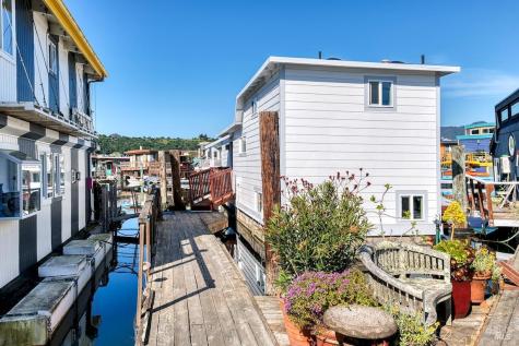 31 S 40 Dock Sausalito CA 94965