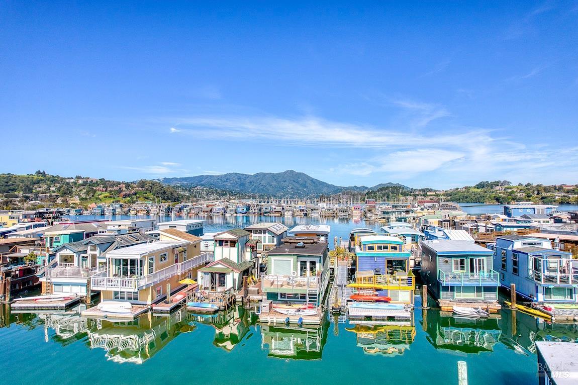 31 S 40 Dock Sausalito CA 94965