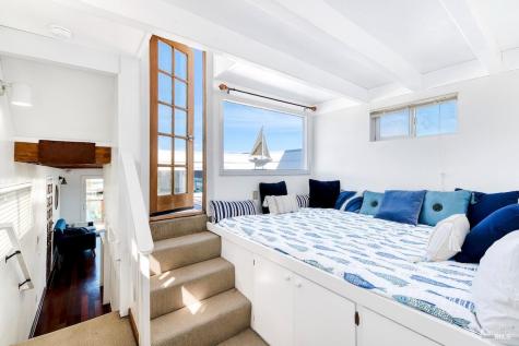 31 S 40 Dock Sausalito CA 94965