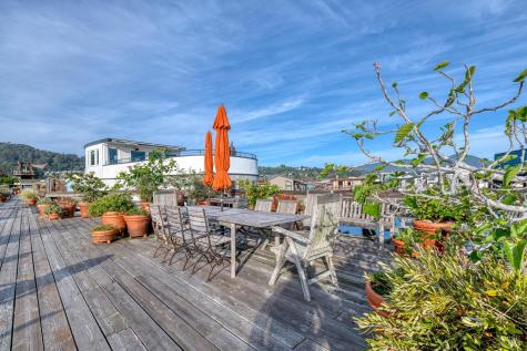 31 S 40 Dock Sausalito CA 94965