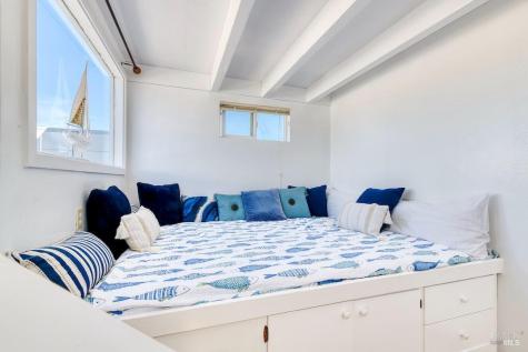 31 S 40 Dock Sausalito CA 94965
