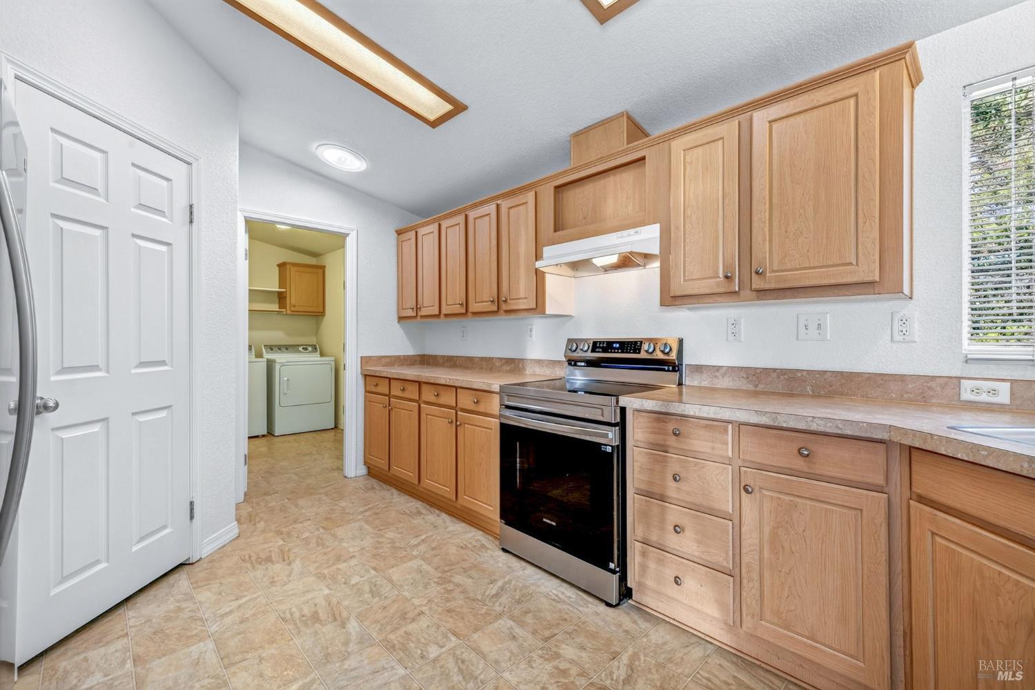 1133 Adrienne Way Santa Rosa CA 95401