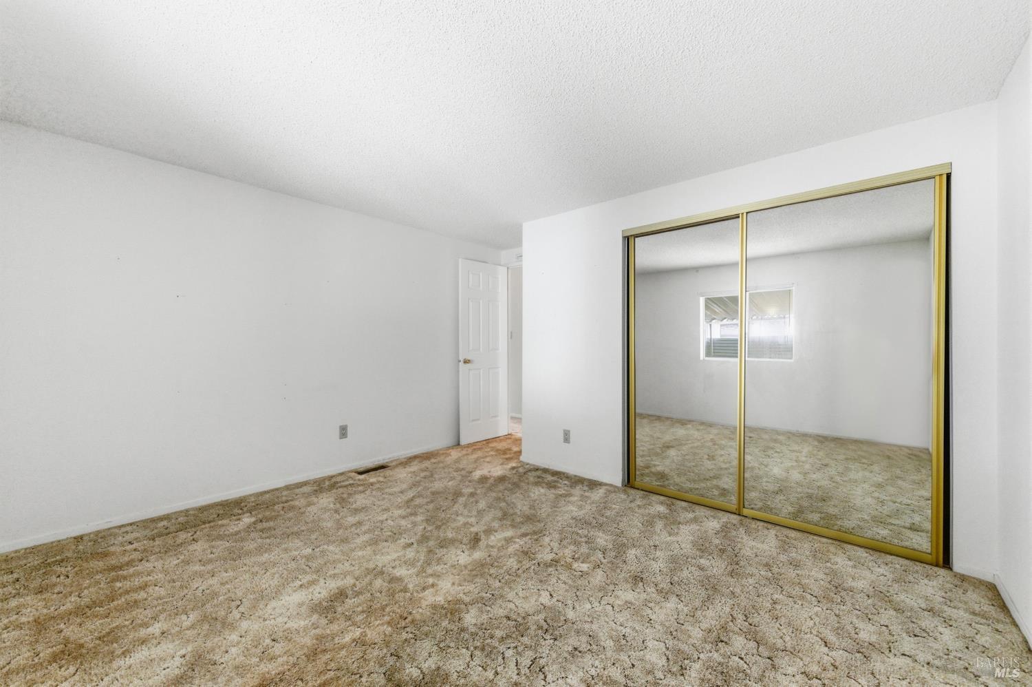 254 Clover Way Napa CA 94558
