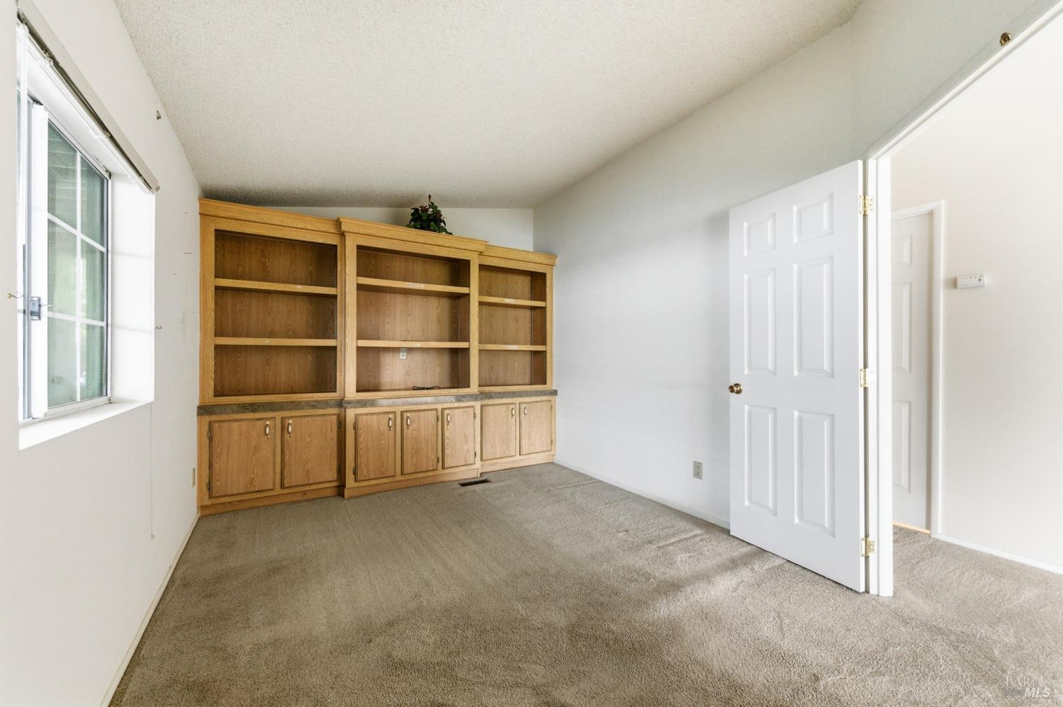254 Clover Way Napa CA 94558