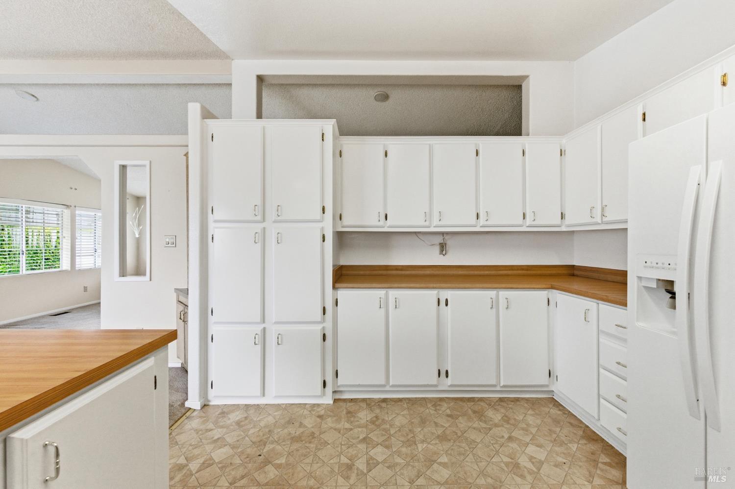 254 Clover Way Napa CA 94558