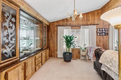 8009 Cliffrose Street Windsor CA 95492