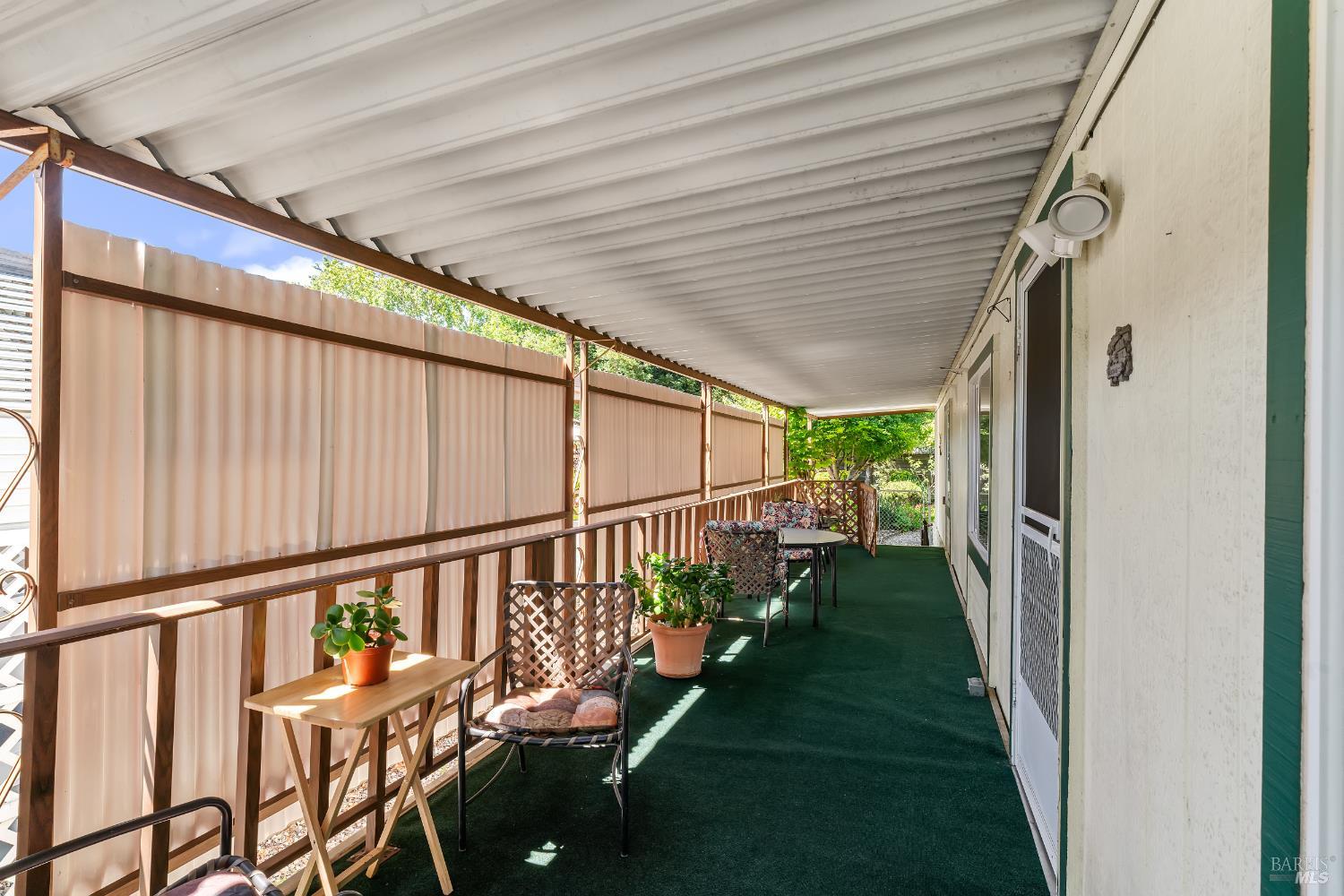 8009 Cliffrose Street Windsor CA 95492