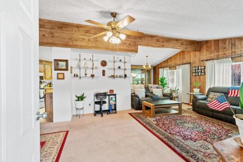8009 Cliffrose Street Windsor CA 95492