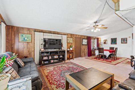 8009 Cliffrose Street Windsor CA 95492