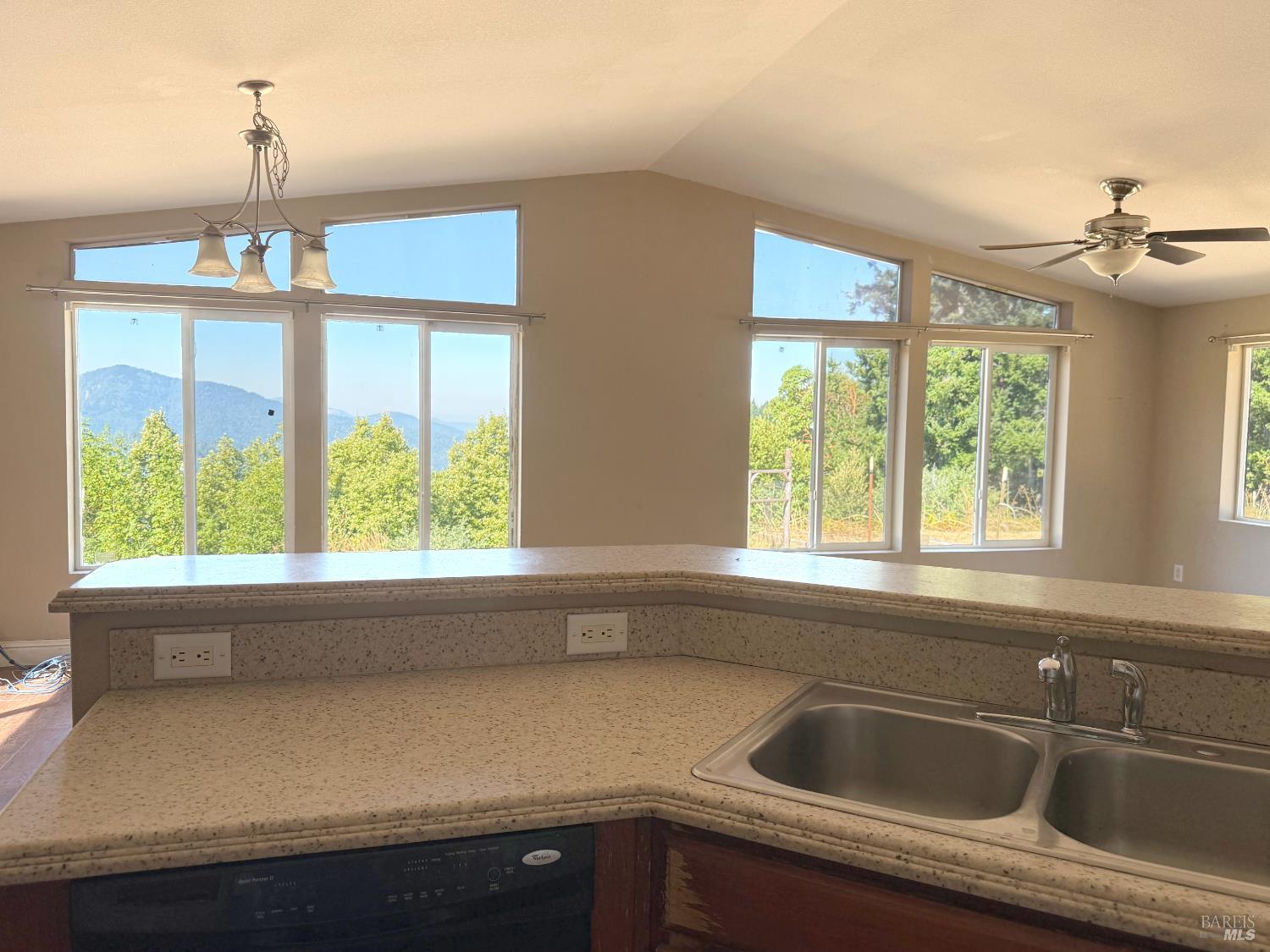 6060 Wilder Ridge Road Garberville CA 95542
