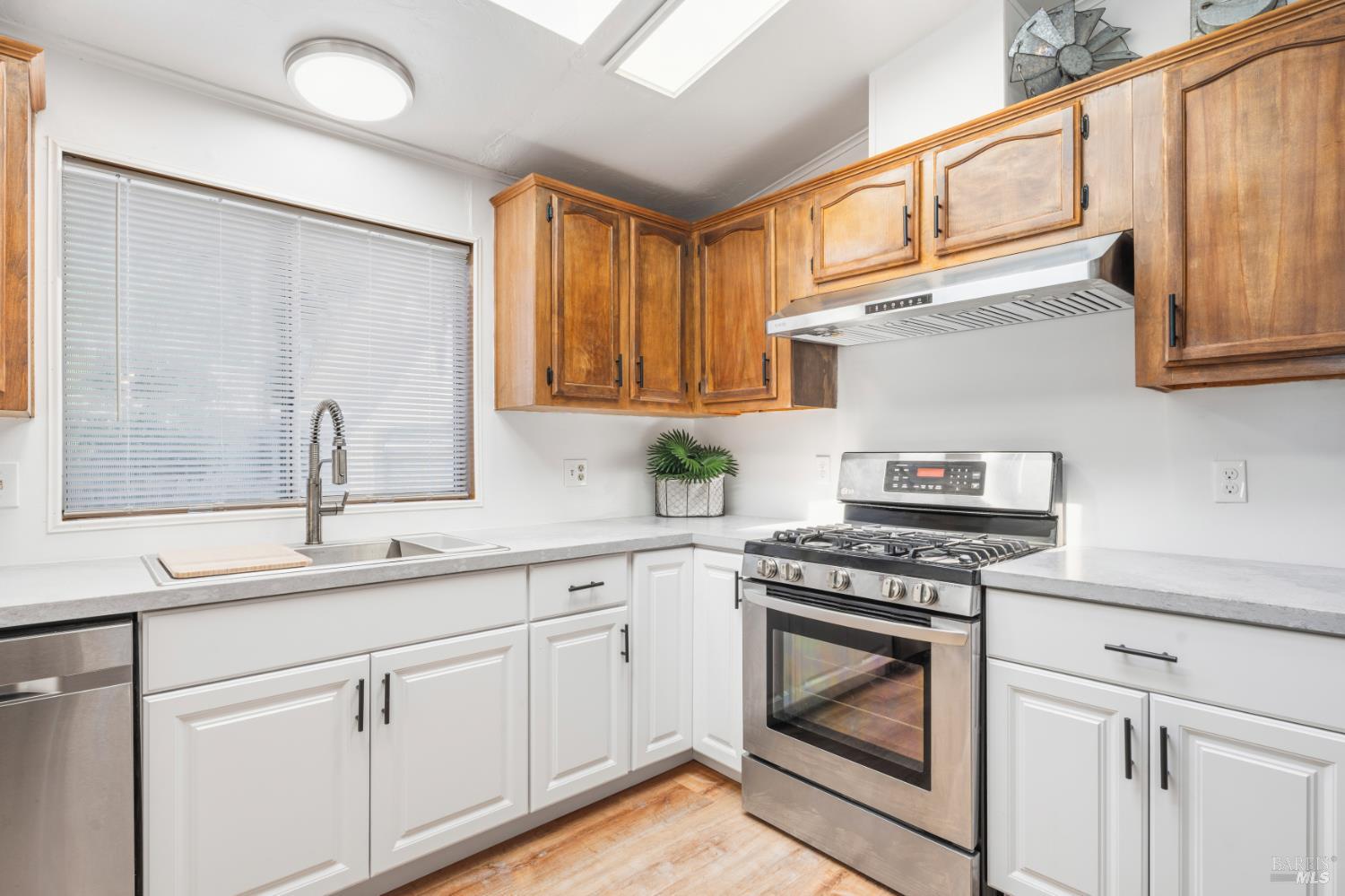 1741 Monroe Street Ukiah CA 95482