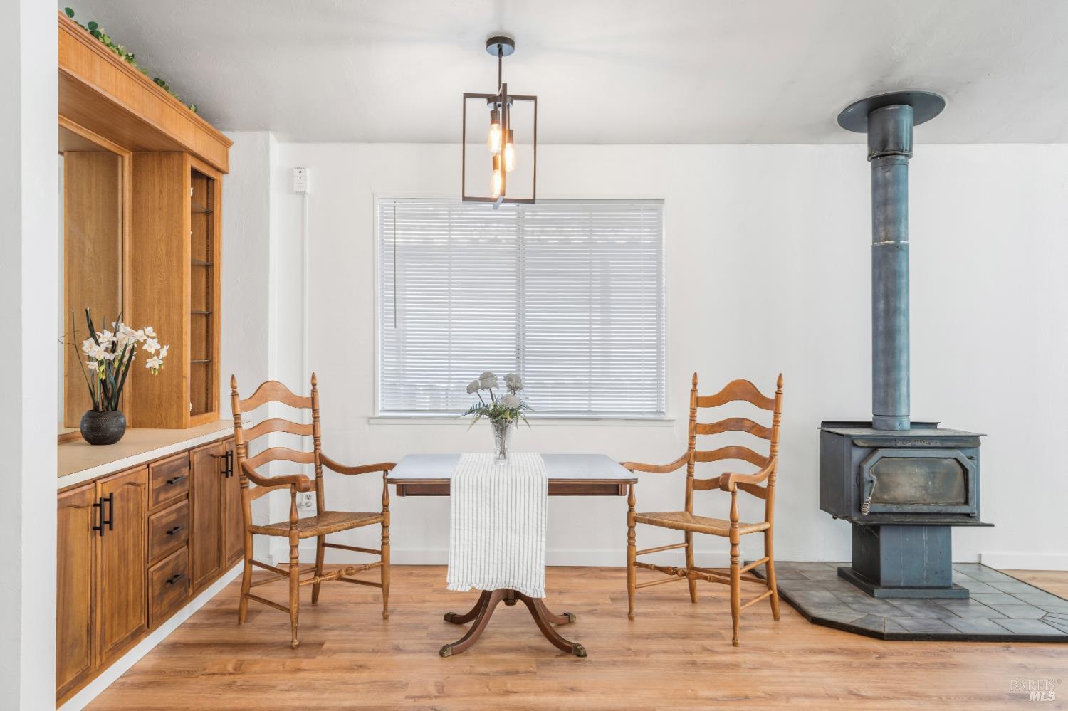 1741 Monroe Street Ukiah CA 95482