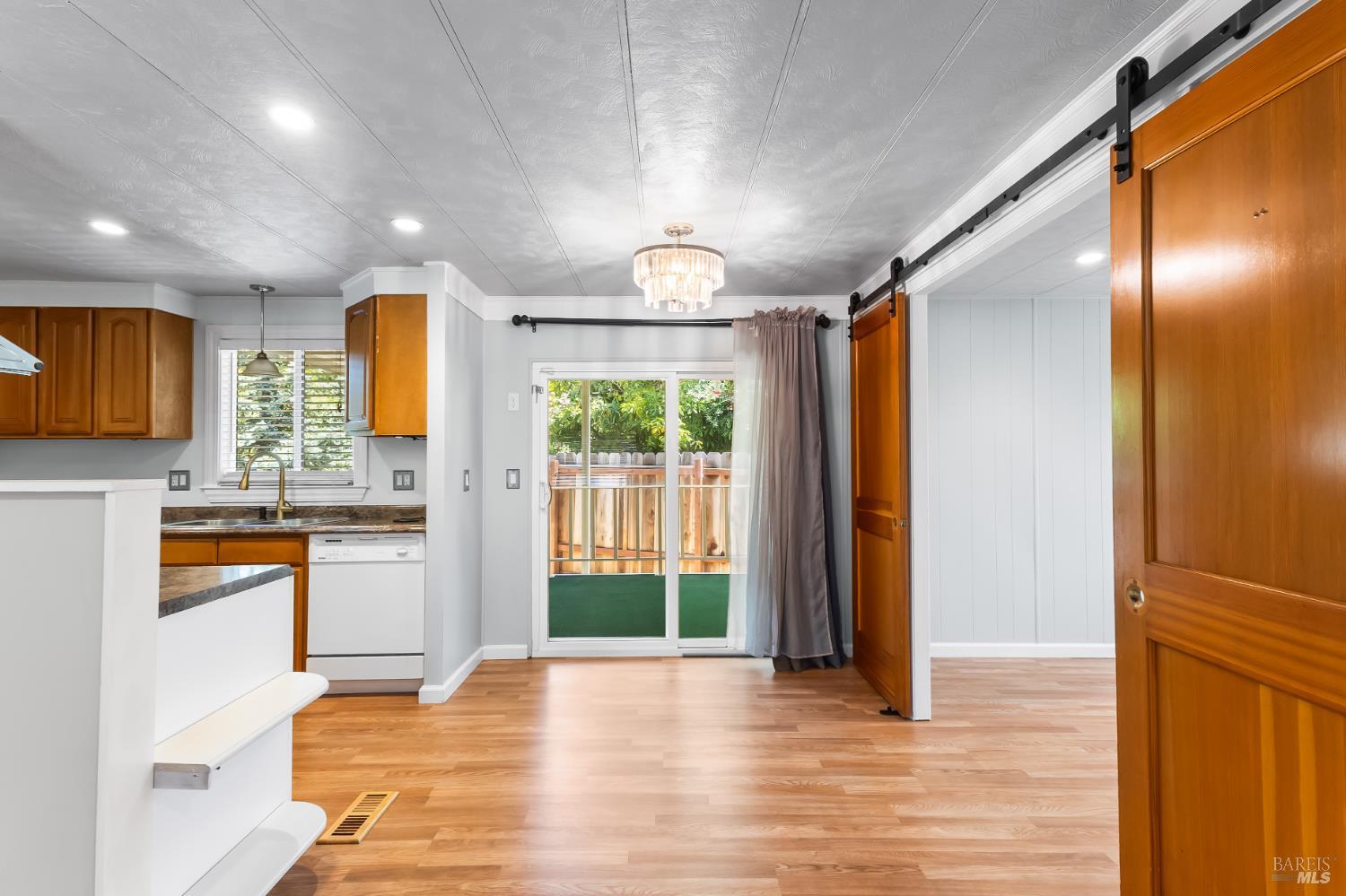 136 Ann Court Vallejo CA 94590