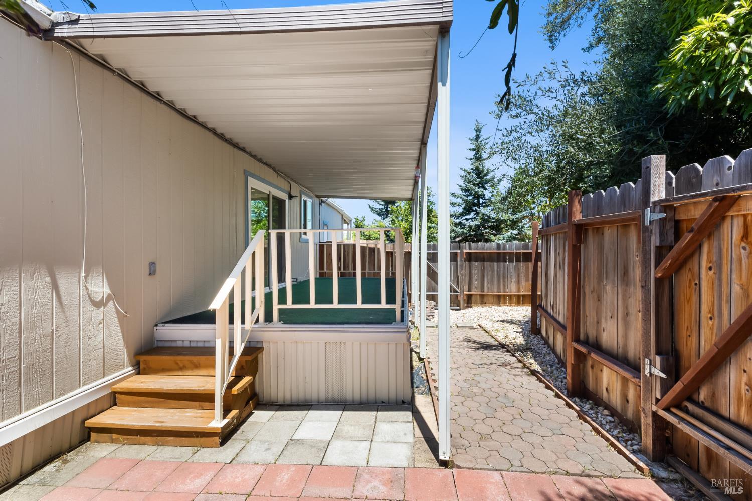 136 Ann Court Vallejo CA 94590