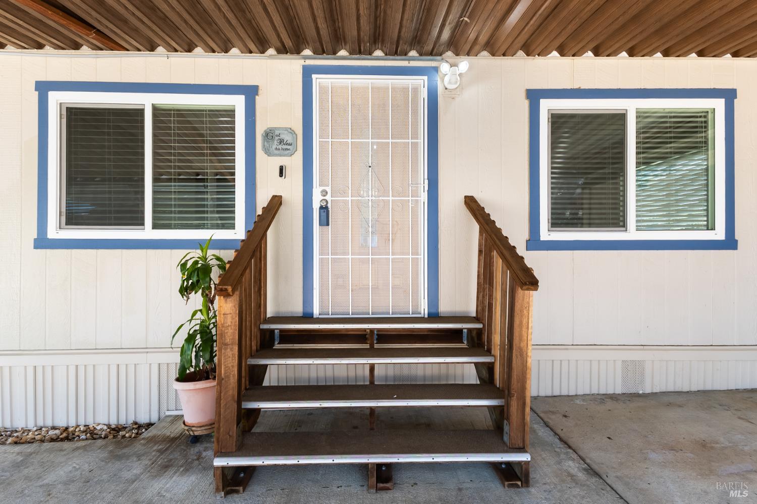 136 Ann Court Vallejo CA 94590