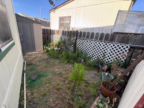 8174 Birch Street Windsor CA 95492