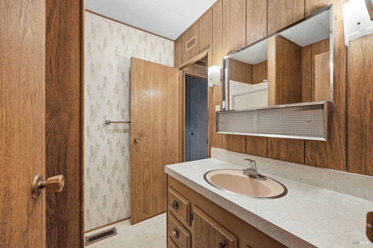 512 Colonial Park Drive Santa Rosa CA 95403