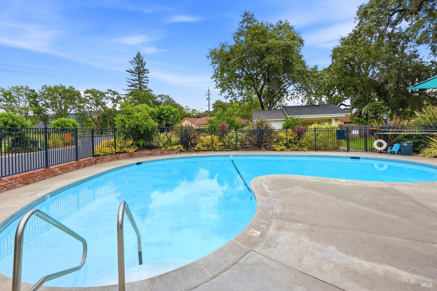 512 Colonial Park Drive Santa Rosa CA 95403