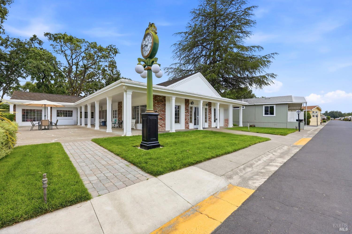 512 Colonial Park Drive Santa Rosa CA 95403
