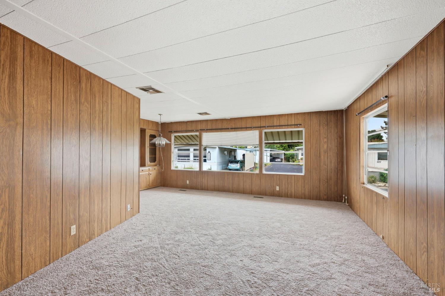 512 Colonial Park Drive Santa Rosa CA 95403