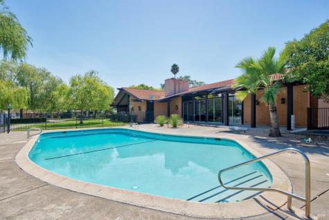 301 San Sebastian Way Novato CA 94949