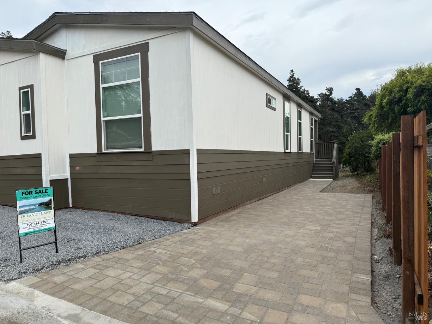 38851 S Highway 1 Gualala CA 95445