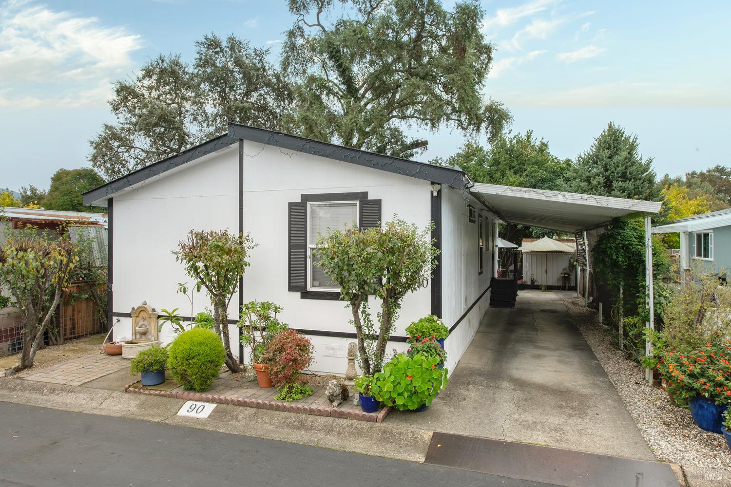 90 Vista Circle Sonoma CA 95476