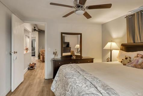 90 Vista Circle Sonoma CA 95476