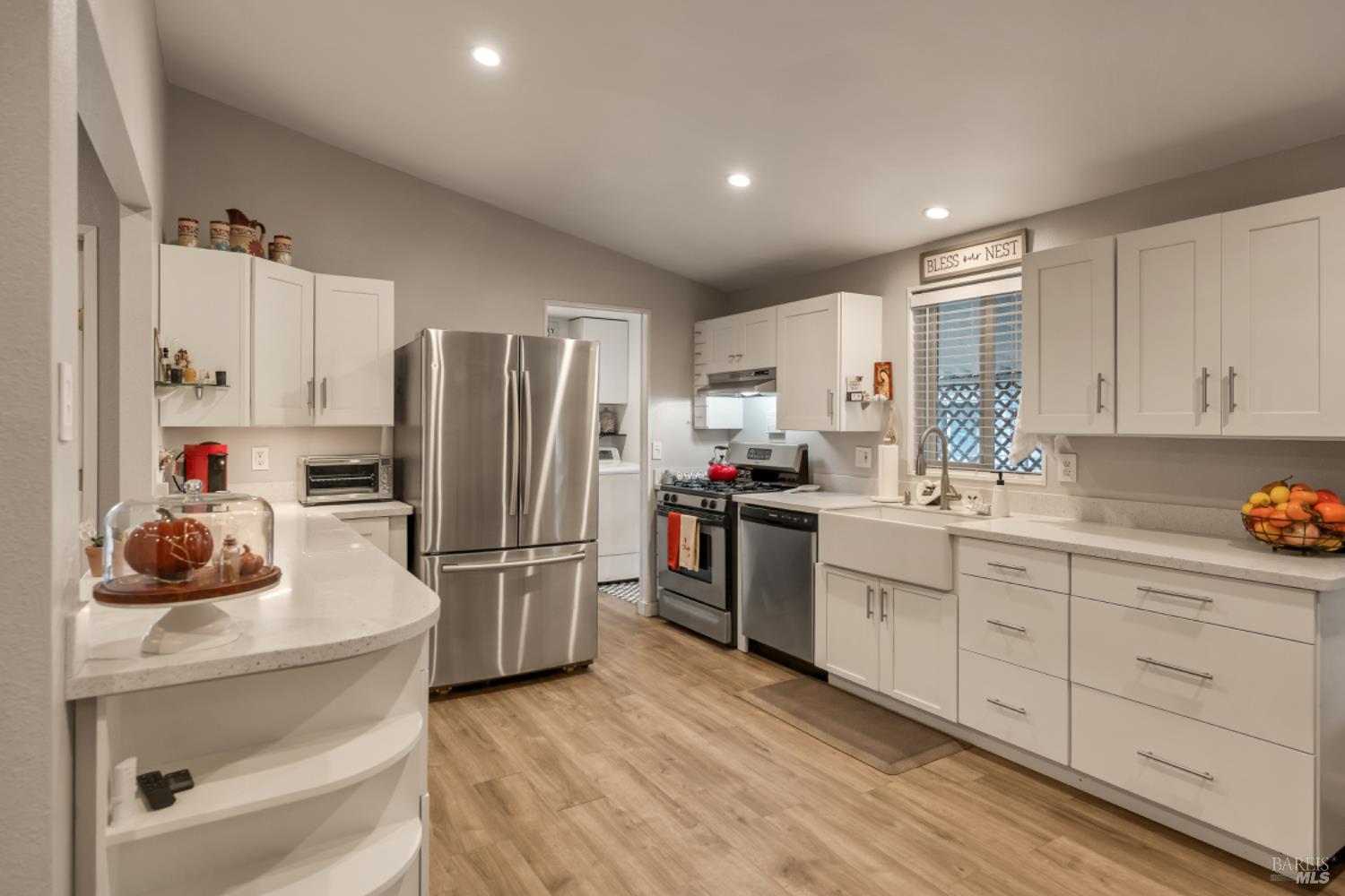 90 Vista Circle Sonoma CA 95476