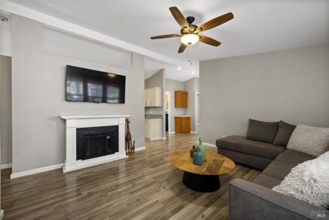 117 Shamrock Circle Santa Rosa CA 95403
